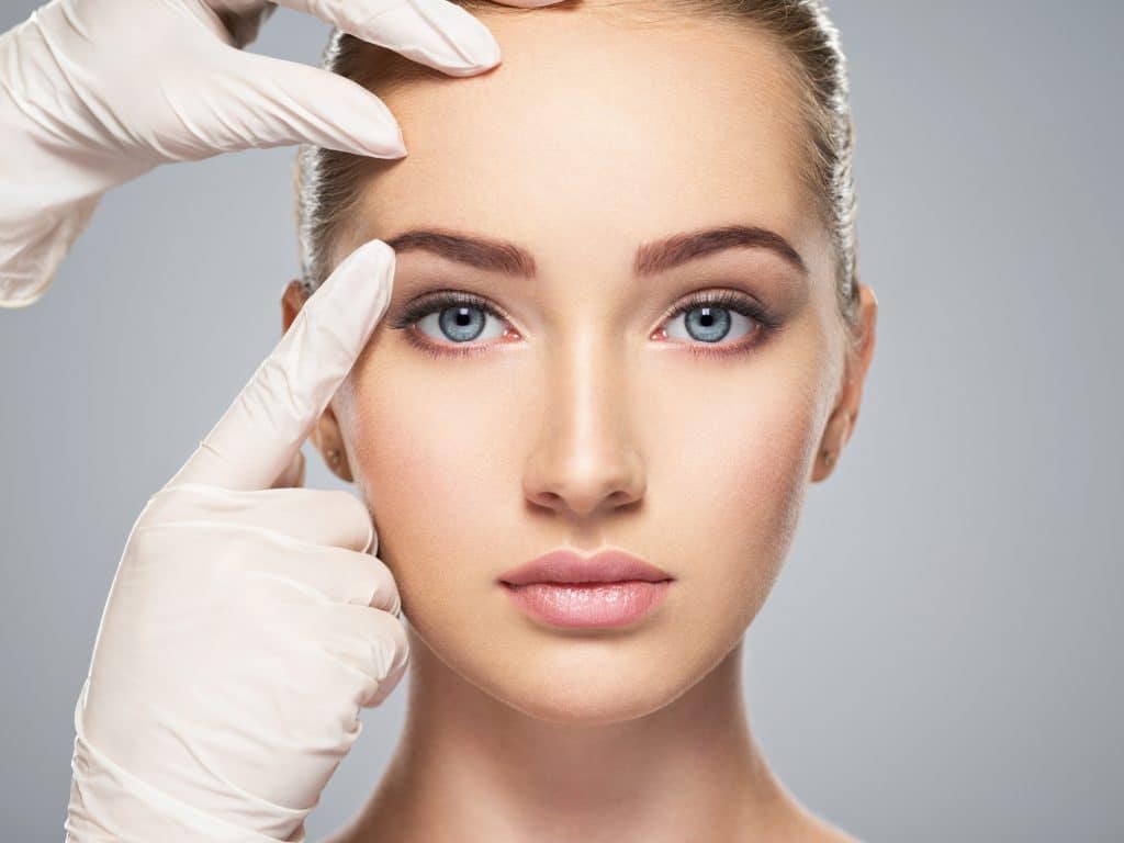 Plastic Surgery Myths vs. Facts: What You Need to Know