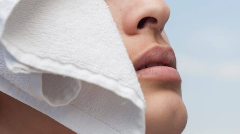 Photo "How Do I Manage Pain and Discomfort After Plastic Surgery?"