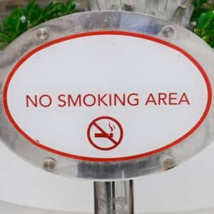 Photo "Are There Any Restrictions on Smoking or Alcohol Consumption Before and After Surgery?"