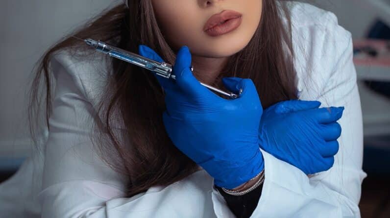 Photo "What is the Highest Risk Cosmetic Surgery?"