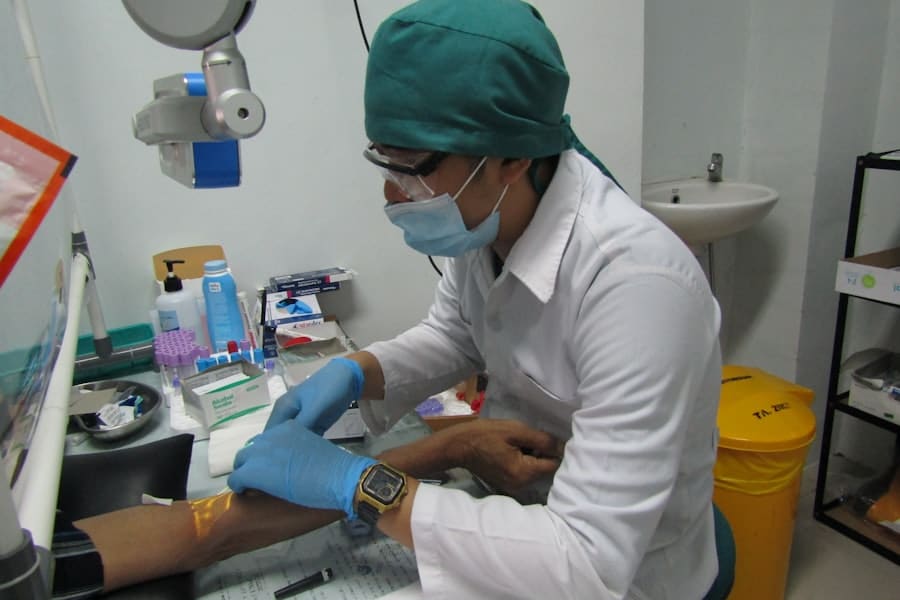Photo Plastic Cosmetic Surgeon