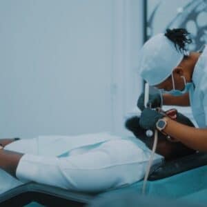 Photo Plastic Surgery Consultation